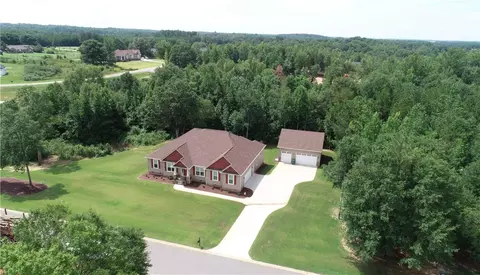 11 Olivia Ct, Pelzer, SC 29669 photo 43