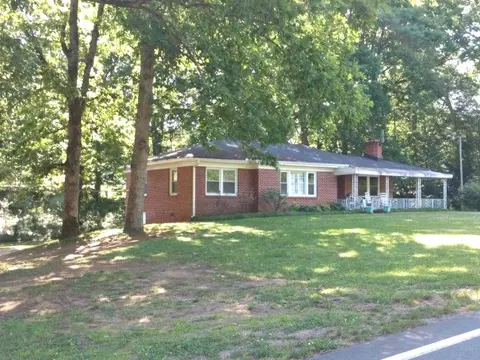 499 Johnson Rd, Easley, SC 29642 photo 1
