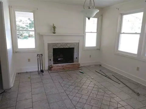 499 Johnson Rd, Easley, SC 29642 photo 5