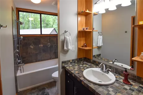 220 Warbranch Rd, Central, SC 29630 photo 28