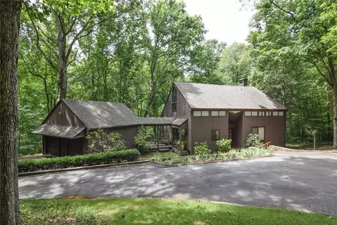 220 Warbranch Rd, Central, SC 29630 photo 1