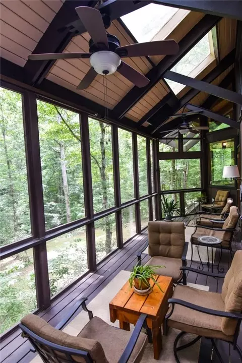 220 Warbranch Rd, Central, SC 29630 photo 12