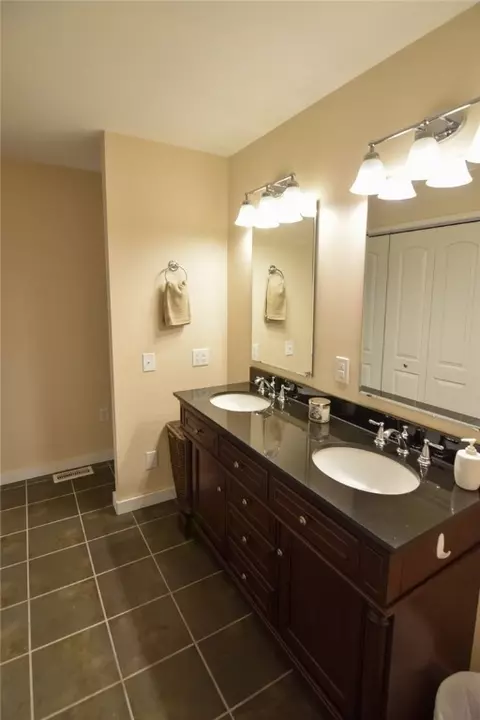 220 Warbranch Rd, Central, SC 29630 photo 23