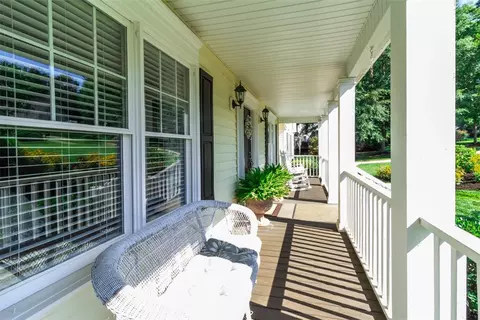 104 S Clearstone Ct, Easley, SC 29642 photo 6