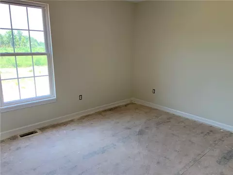 31 Stone St, Williamston, SC 29697 photo 8