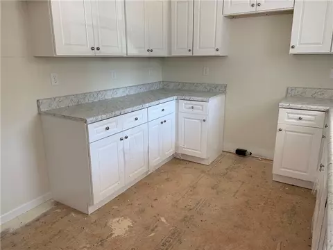 31 Stone St, Williamston, SC 29697 photo 4