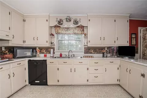 3200 Six And Twenty Rd, Pendleton, SC 29670 photo 11