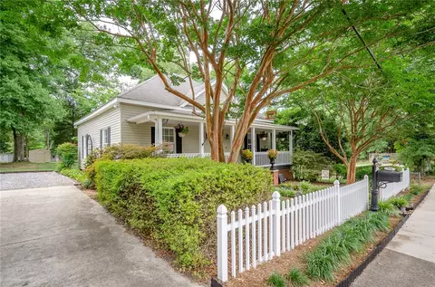 516 Williams St, Williamston, SC 29697 photo 2