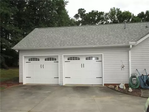 217 Joes Ct, Easley, SC 29640 photo 28