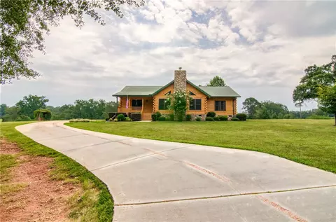 442 Old River Rd, Pelzer, SC 29669 photo 2