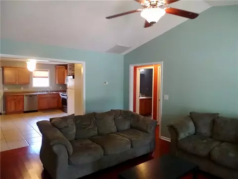 19 Saluda St, Honea Path, SC 29654 photo 11