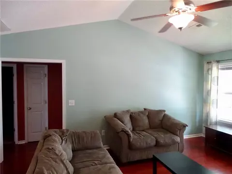 19 Saluda St, Honea Path, SC 29654 photo 9