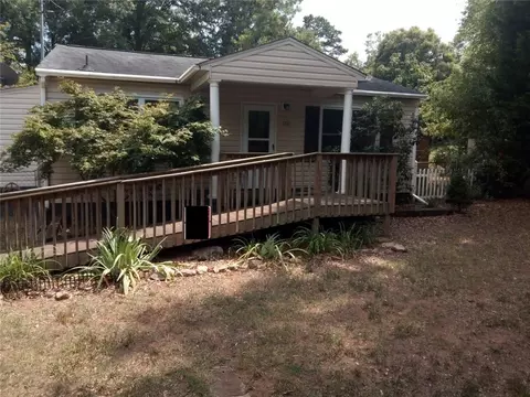 1711 E Park Dr, Anderson, SC 29621 photo 1