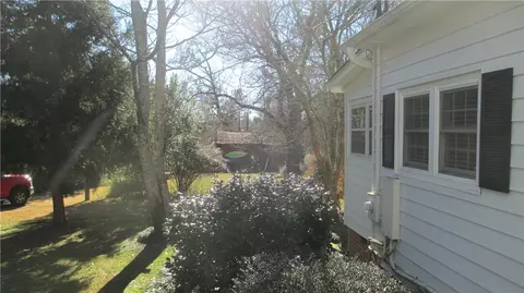 165 Letson Cir, Walhalla, SC 29691 photo 10