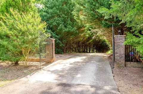 400 Scott Rd, Anderson, SC 29621 photo 2