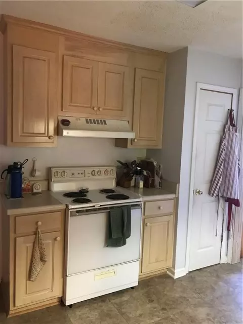 810 Greenville St, Pendleton, SC 29670 photo 7