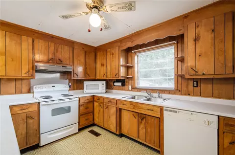 12 Mccaughrin St, Pelzer, SC 29669 photo 11