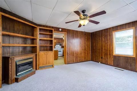 12 Mccaughrin St, Pelzer, SC 29669 photo 9