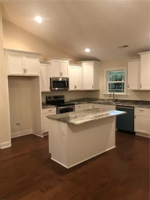 214 Longview Dr, Williamston, SC 29697 photo 3