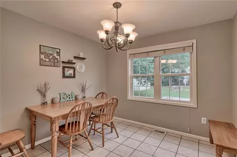 228 Washington Cir, Honea Path, SC 29654 photo 7