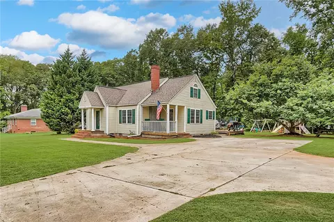 228 Washington Cir, Honea Path, SC 29654 photo 31
