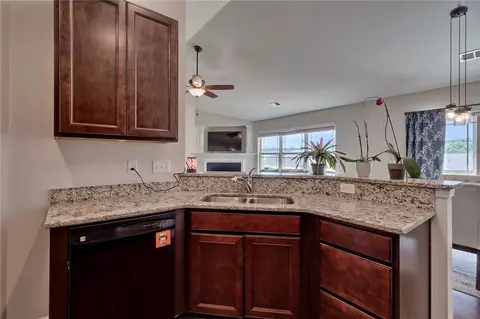 408 Basalt Ct, Easley, SC 29642 photo 9