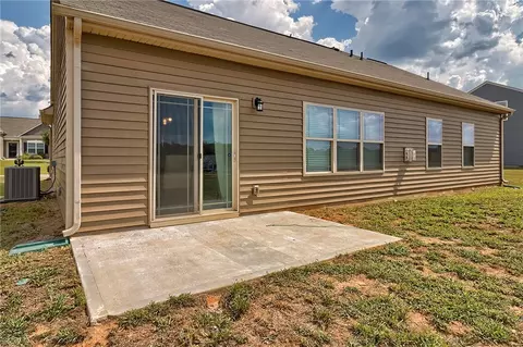 408 Basalt Ct, Easley, SC 29642 photo 40
