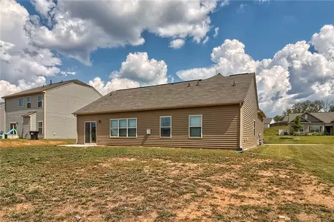 408 Basalt Ct, Easley, SC 29642 photo 41