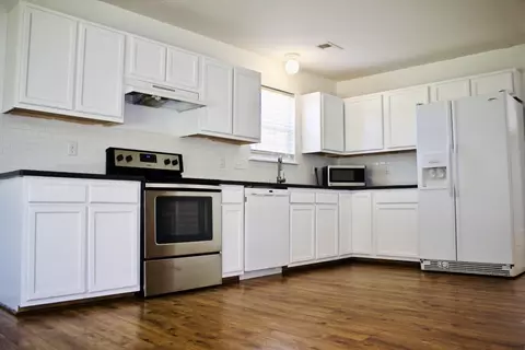 868 Louie Ln, Seneca, SC 29678 photo 5