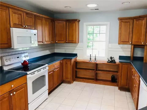 635 Playground Rd, Walhalla, SC 29691 photo 7