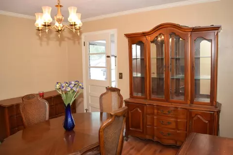 413 W Hampton Ave, Honea Path, SC 29654 photo 14