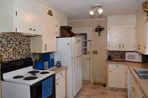 413 W Hampton Ave, Honea Path, SC 29654 photo 19