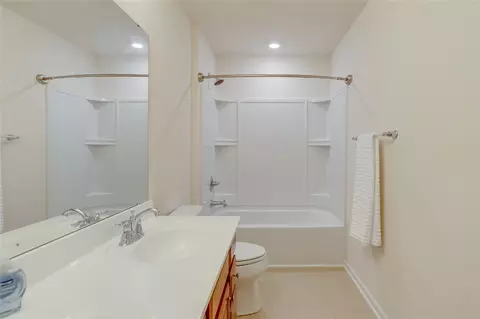 3 Grace Ct, Easley, SC 29642 photo 32