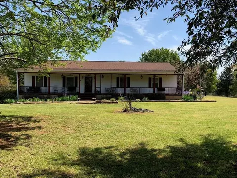 2508 Refuge Rd, Pendleton, SC 29670 photo 1