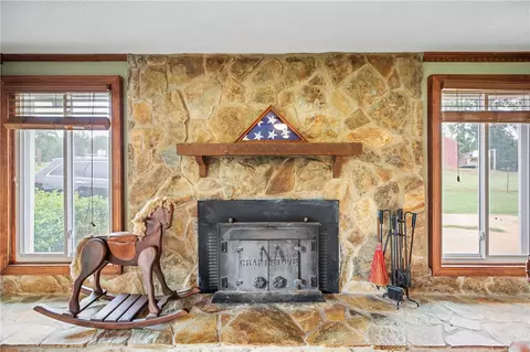 204 Horseshoe Rd, Honea Path, SC 29654 photo 8