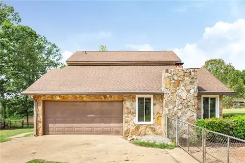 204 Horseshoe Rd, Honea Path, SC 29654 photo 5