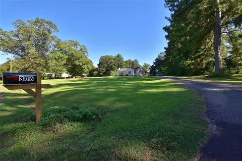 306 Daniel Ave #SENECA, Seneca, SC 29678 photo 1