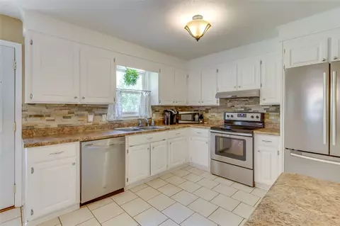 201 Walter St, Easley, SC 29642 photo 12