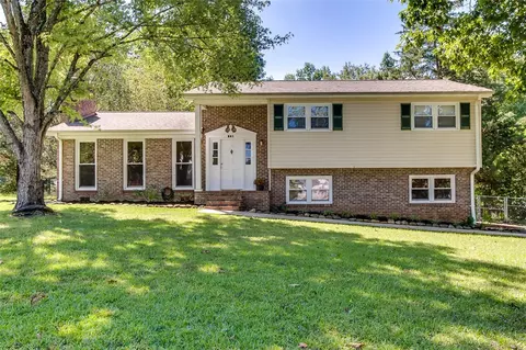 201 Walter St, Easley, SC 29642 photo 1