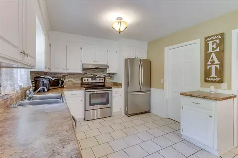 201 Walter St, Easley, SC 29642 photo 14