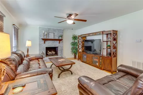 201 Walter St, Easley, SC 29642 photo 7