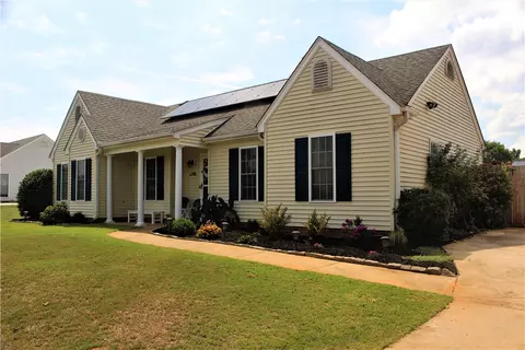 106 Wyndham Dr, Pendleton, SC 29670 photo 9