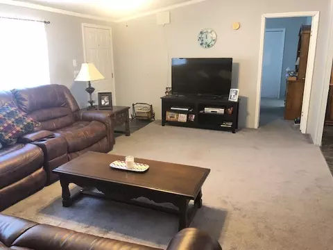 107 Ashmore Ln, Easley, SC 29642 photo 2