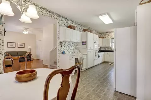 302 Burning Tree Rd, Anderson, SC 29621 photo 7