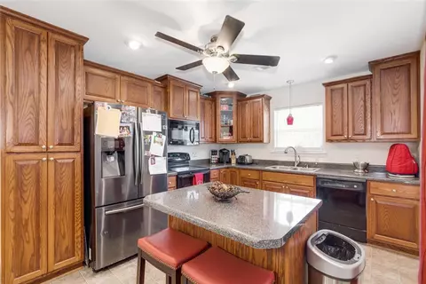 201 Ida Mae Dr, Honea Path, SC 29654 photo 8