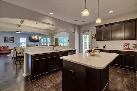 348 Avendell Dr, Easley, SC 29642 photo 6