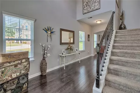 348 Avendell Dr, Easley, SC 29642 photo 2