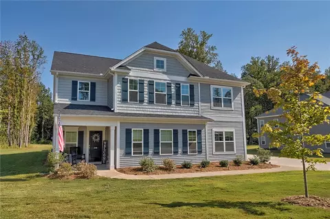 348 Avendell Dr, Easley, SC 29642 photo 1