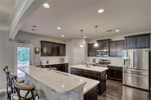 348 Avendell Dr, Easley, SC 29642 photo 9