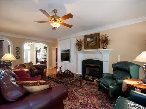 831 Lenhardt Rd, Easley, SC 29640 photo 8